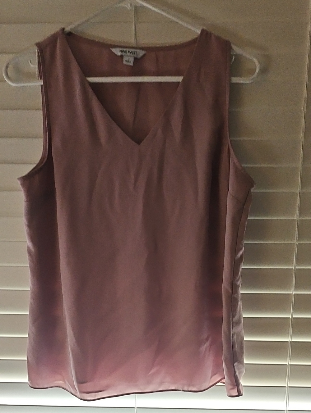 Nine West Mauve V-Neck Sleeveless Camisole